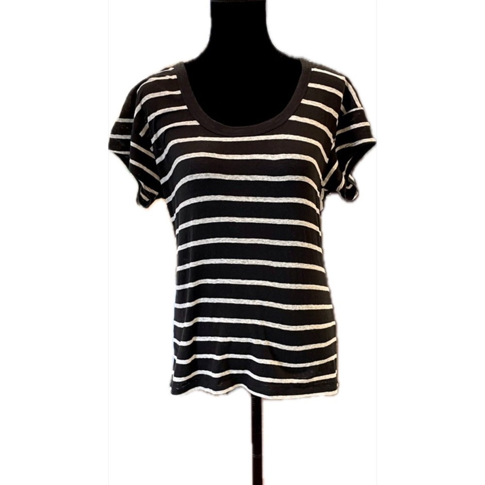 Gap black & gray striped top.